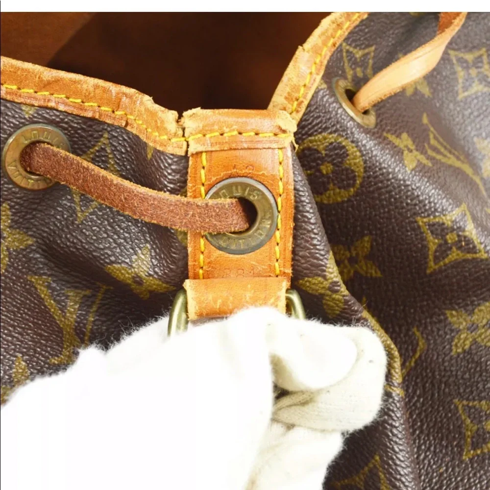 Louis Vuitton Noe Bag - Picture 10 of 10